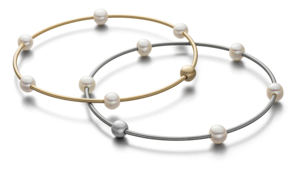Armschmuck mit Perlen