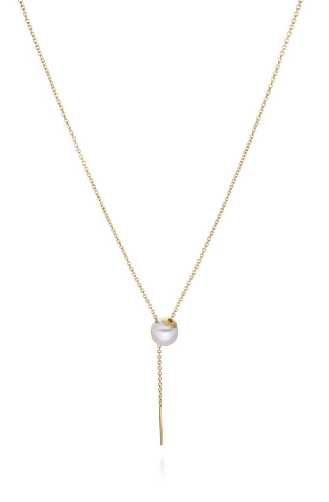 Feine Goldkette mit Perle als Anhänger